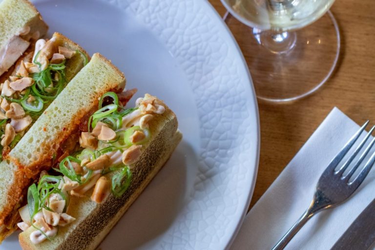 Uit eten bij restaurant By Rens Food & Drinks in Wijk bij Duurstede. Uit eten bij restaurant By Rens Food & Drinks in Wijk bij Duurstede.